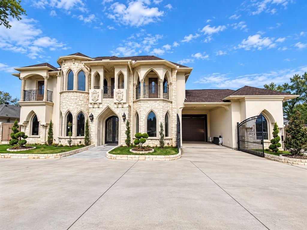1410 Nadine Ln, Grand Prairie, TX 75052 photo
