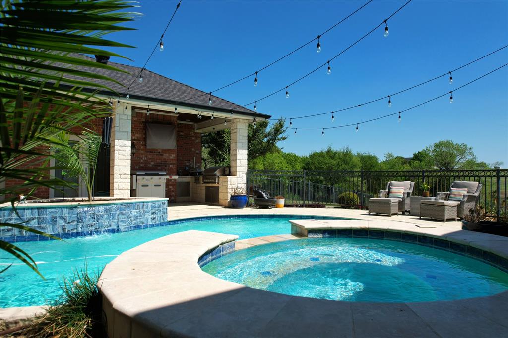 127 Eagle View Ct, Weatherford, TX 76087 photo