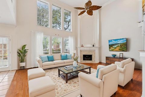 Single Family Residence in Corinth TX 1869 Vintage Court.jpg