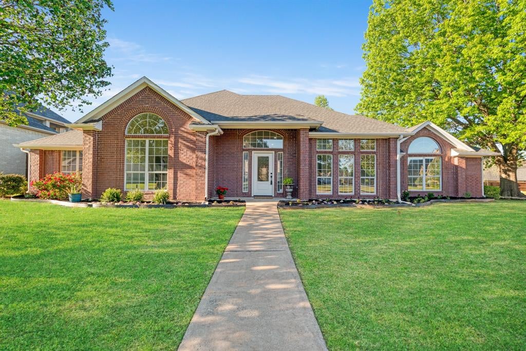 3025 Aspen, Paris, TX 75462