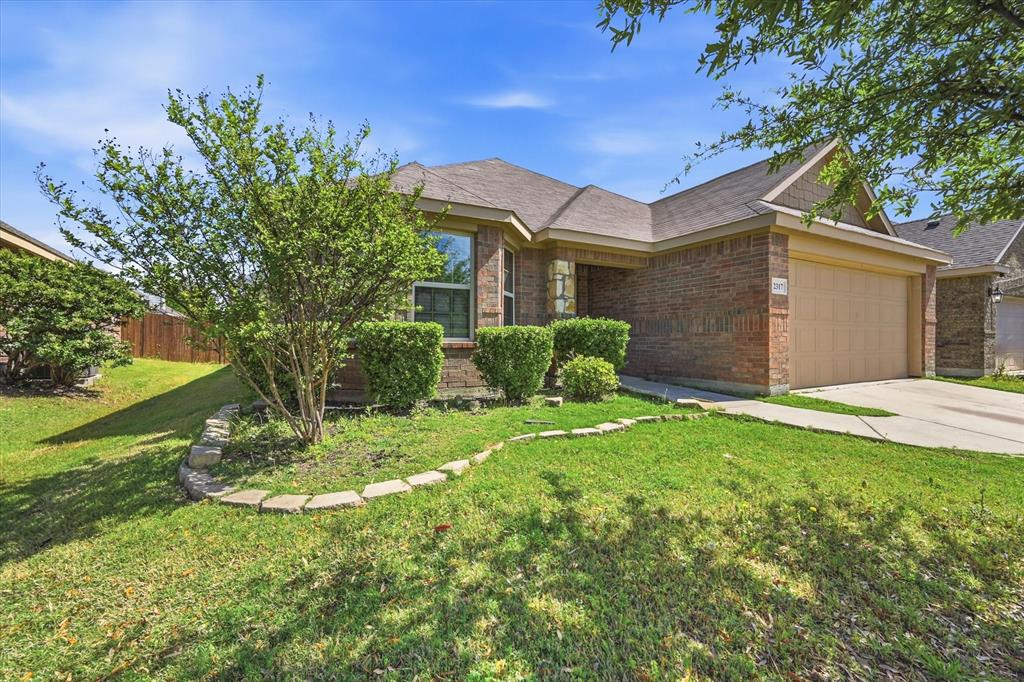 2317 Scott Creek Dr, Little Elm, TX 75068