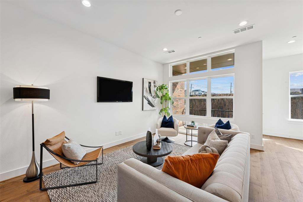 3064 Chimes St, Dallas, TX 75219 photo