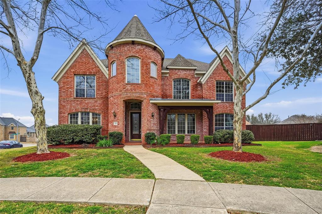 222 River Birch Trl, Garland, TX 75040