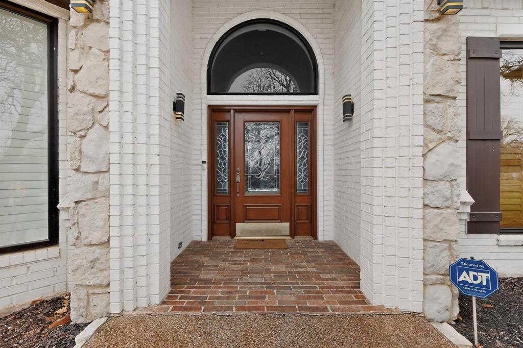 531 E Hickory Ridge Cir, Argyle, TX 76226 photo