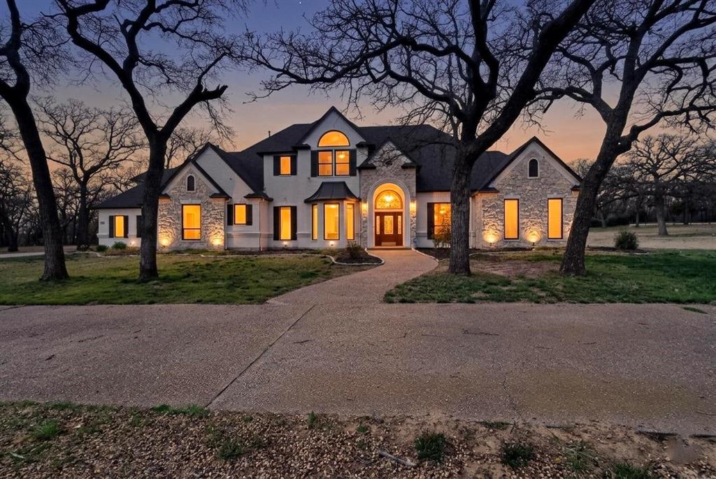 531 E Hickory Ridge Cir, Argyle, TX 76226 photo
