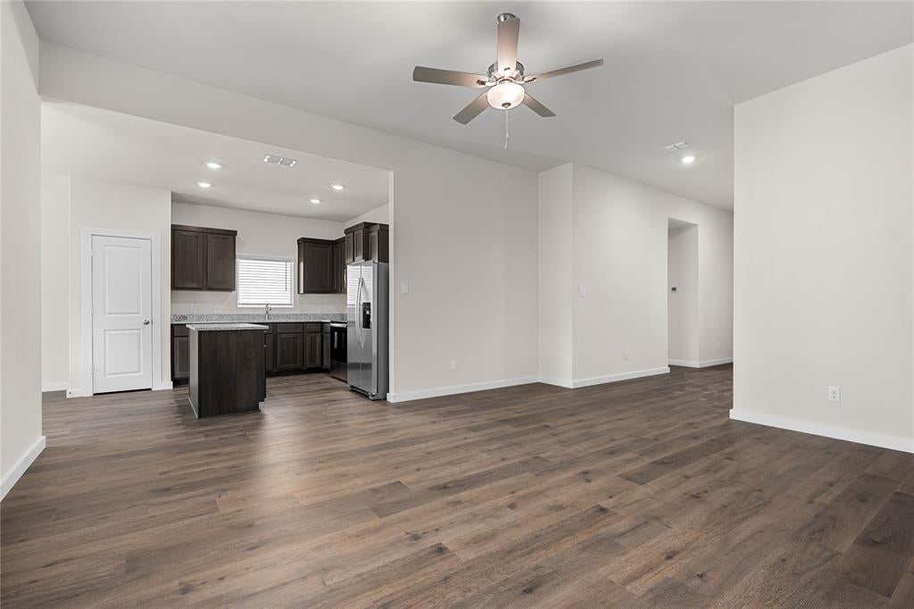 1727 Paul Dr, Seagoville, TX 75159 photo