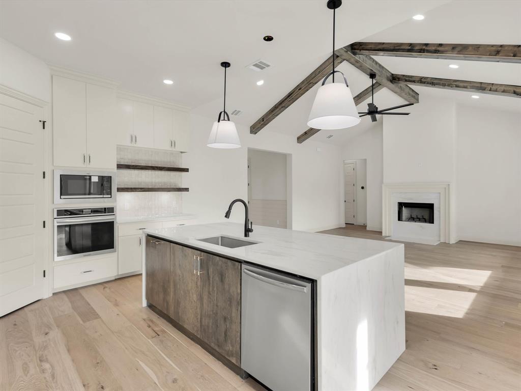 1013 Silver Sage, Weatherford, TX 76085 photo