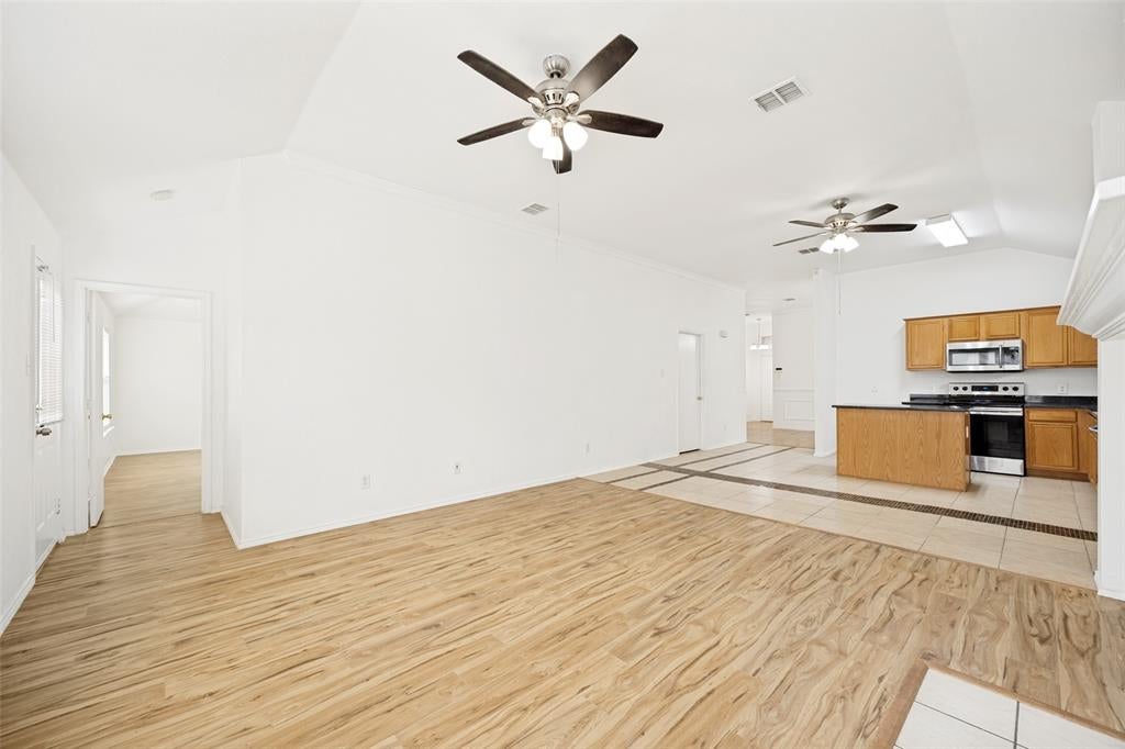 202 Trenton Dr, Wylie, TX 75098 photo
