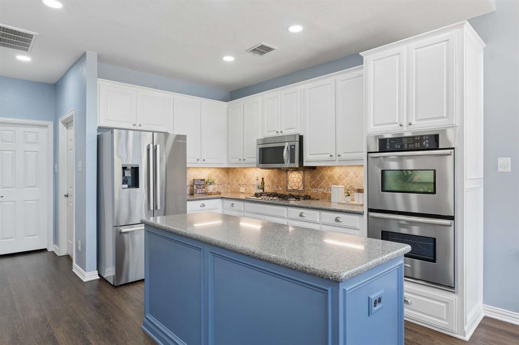 8609 Spectrum Dr, Mckinney, TX 75072 photo