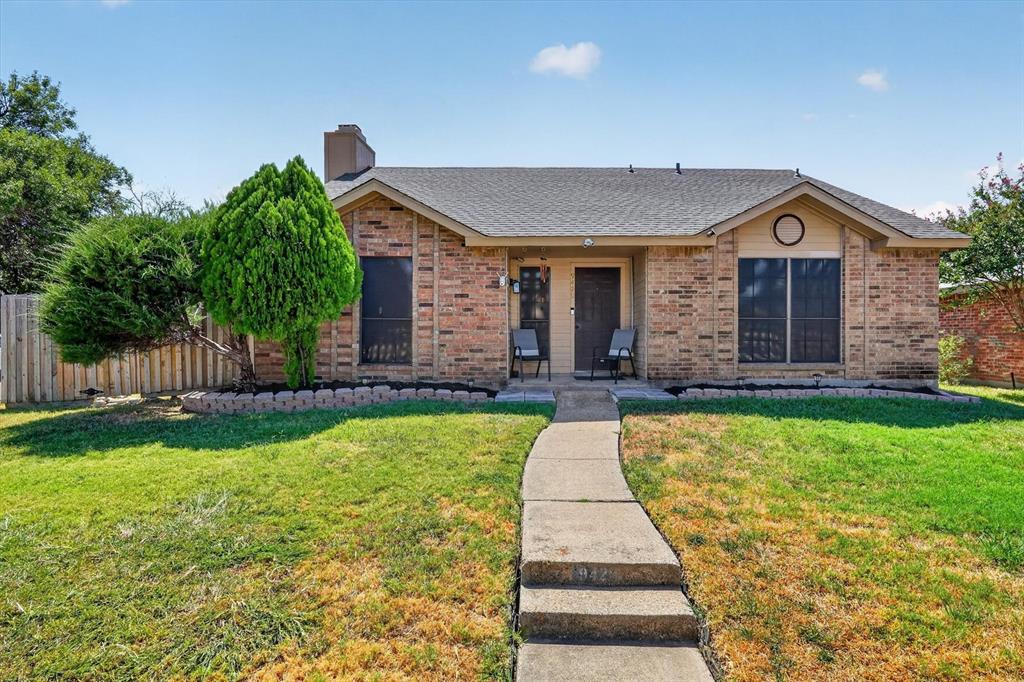 9420 Dumfries Dr, Dallas, TX 75227