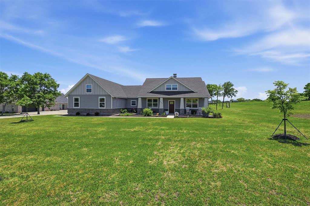 662 Preakness Place Rd, Van Alstyne, TX 75495