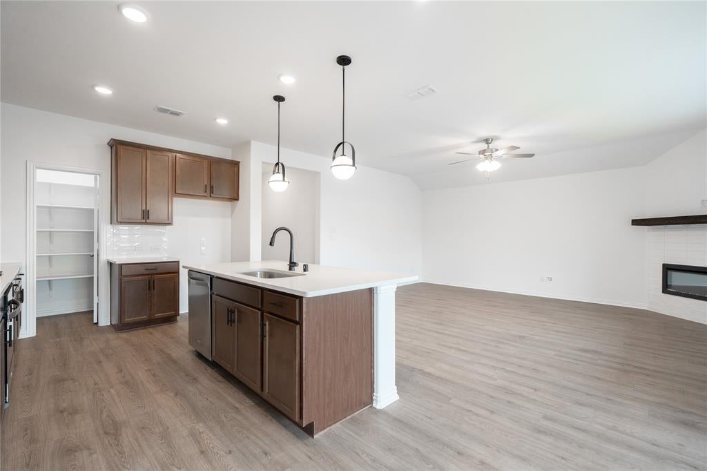 3908 Turquoise Ave, Celina, TX 75009 photo