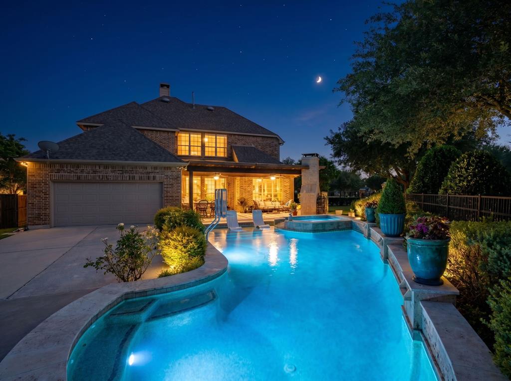 864 Willow Winds St, Allen, TX 75013