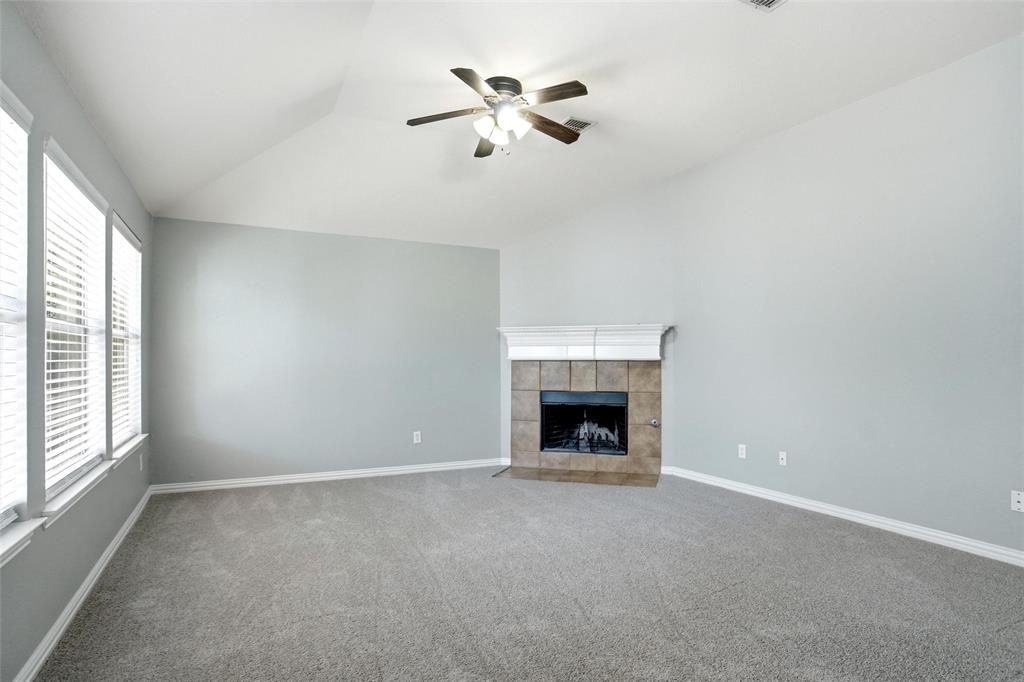 3305 Purdue Dr, Denton, TX 76210 photo