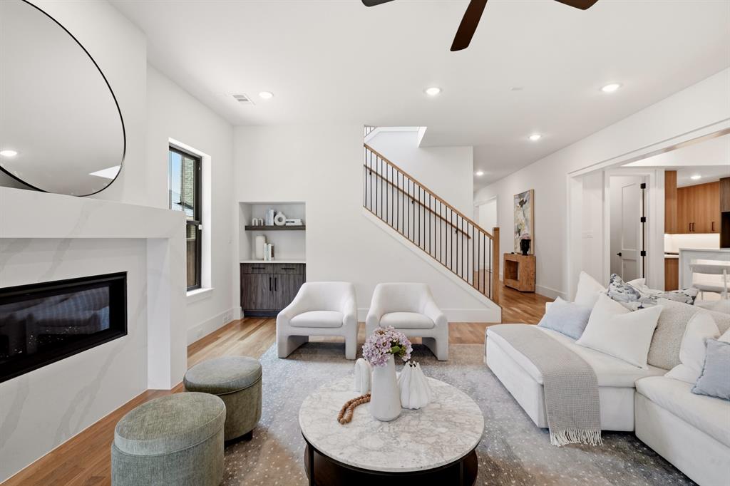 5449 Goodwin Ave, Dallas, TX 75206 photo
