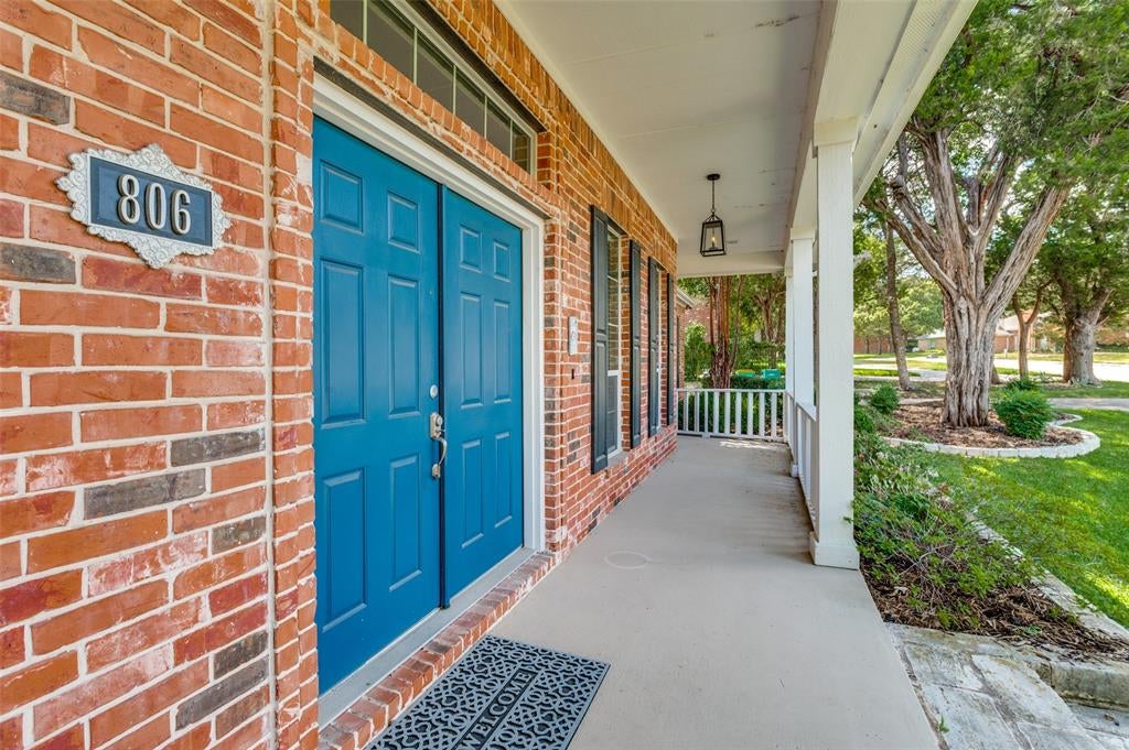 806 Cobblestone Ct, Cedar Hill, TX 75104 photo
