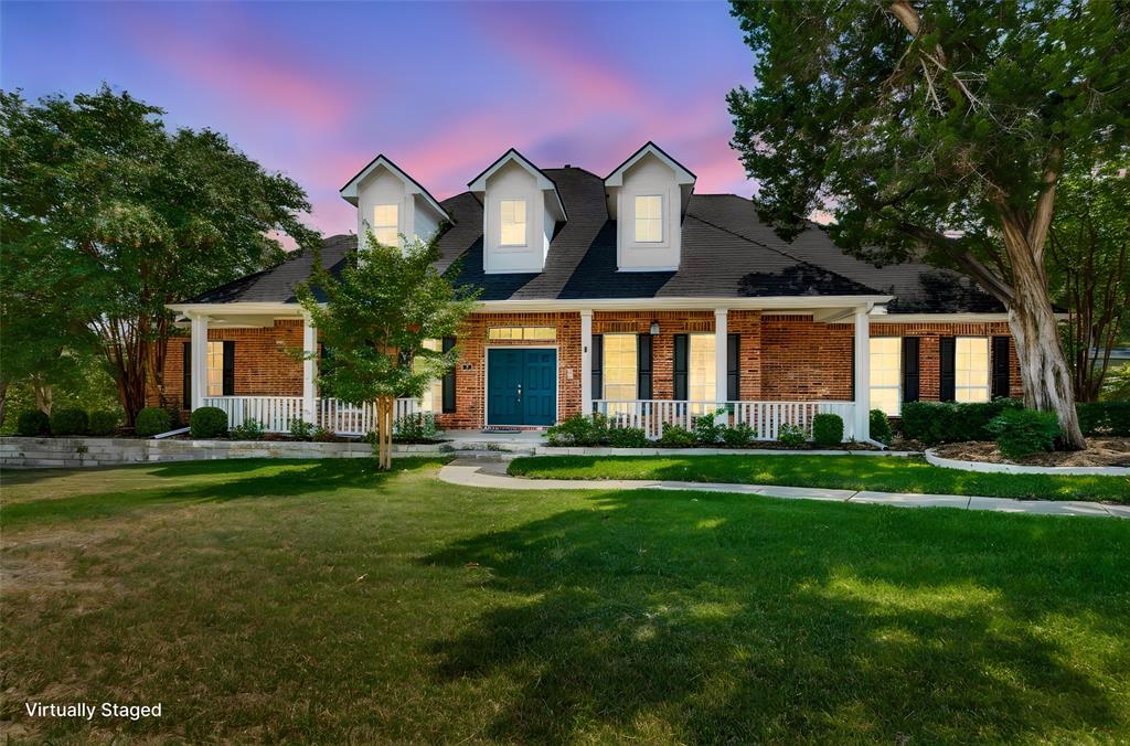 806 Cobblestone Ct, Cedar Hill, TX 75104