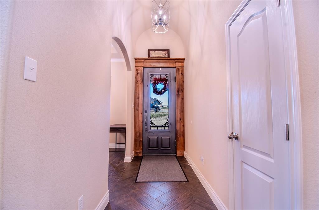 1009 Sky Ct, Weatherford, TX 76085 photo