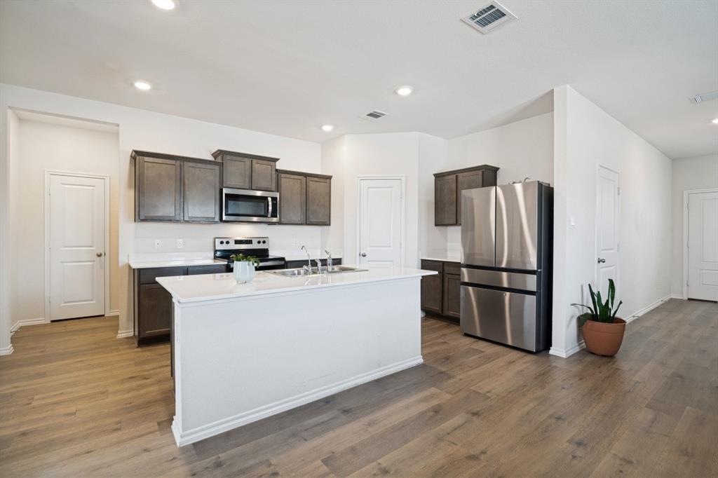 801 Sunrise Ln, Royse City, TX 75189 photo