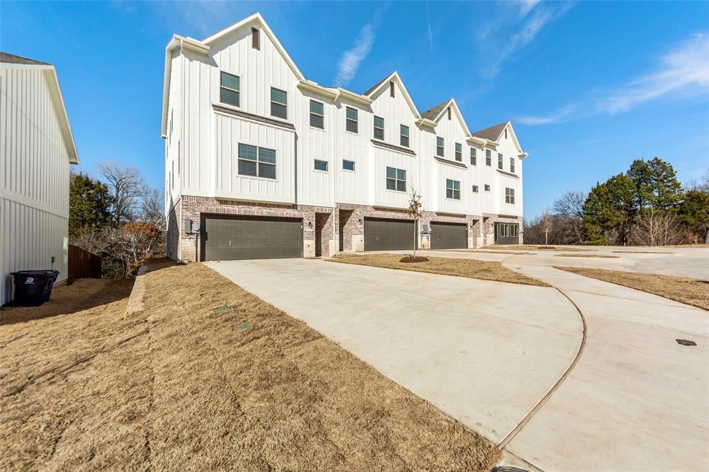 6373 Mason Ct, Dallas, TX 75227