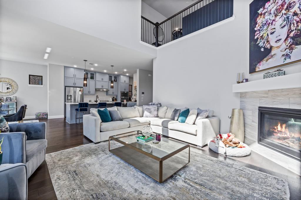 3448 Rosebud Park Ln, Dallas, TX 75229 photo