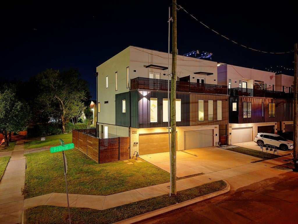 183 S Prairie Ave, Dallas, TX 75226 photo