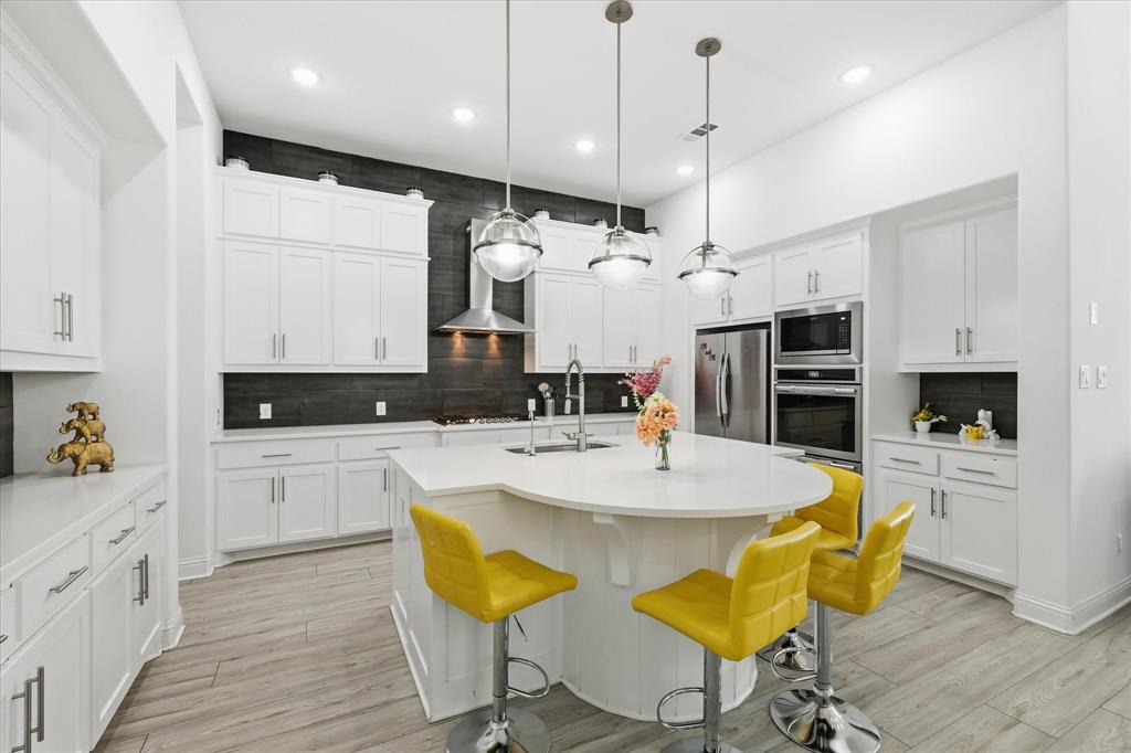 1729 Stepping Stone Trl, Argyle, TX 76226