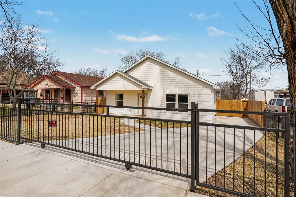 1317 E Tucker St, Fort Worth, TX 76104 photo