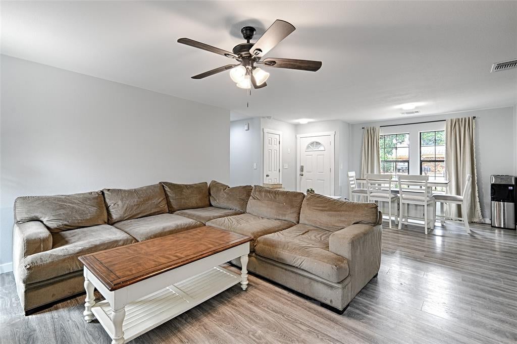 1102 14 St, Honey Grove, TX 75446 photo