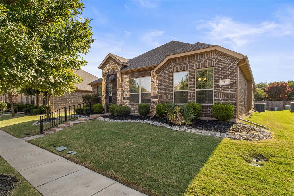 205 Melody Way, Red Oak, TX 75154 photo