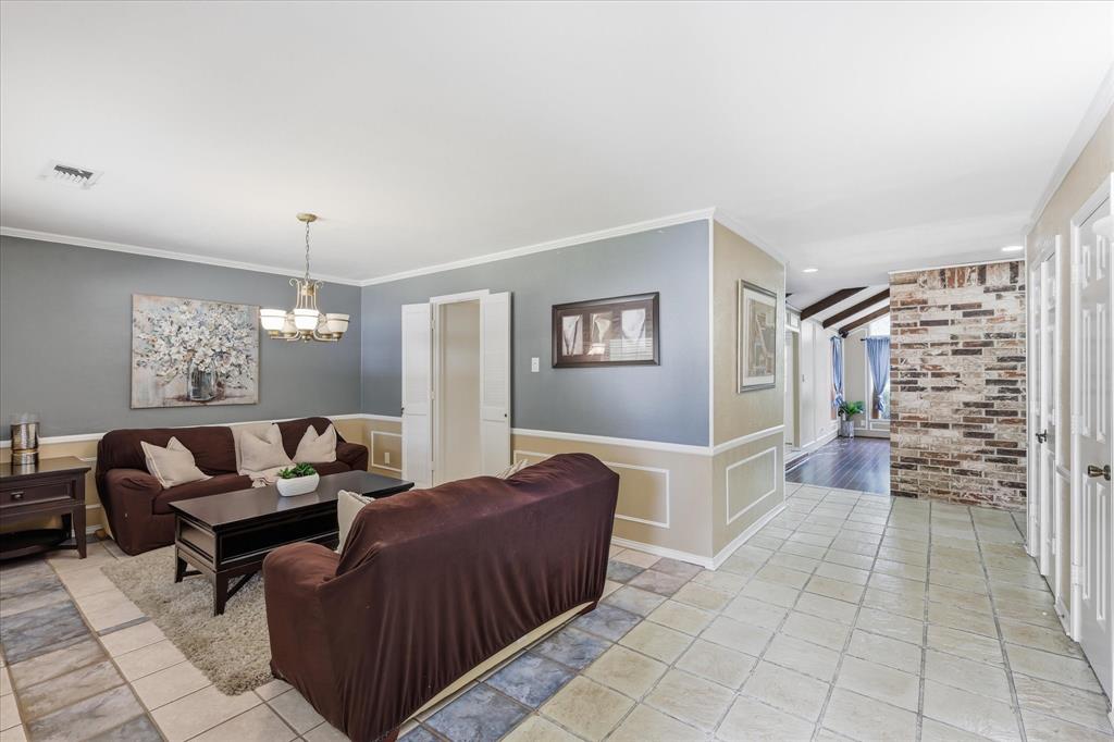 919 Green Hills Rd, Duncanville, TX 75137 photo
