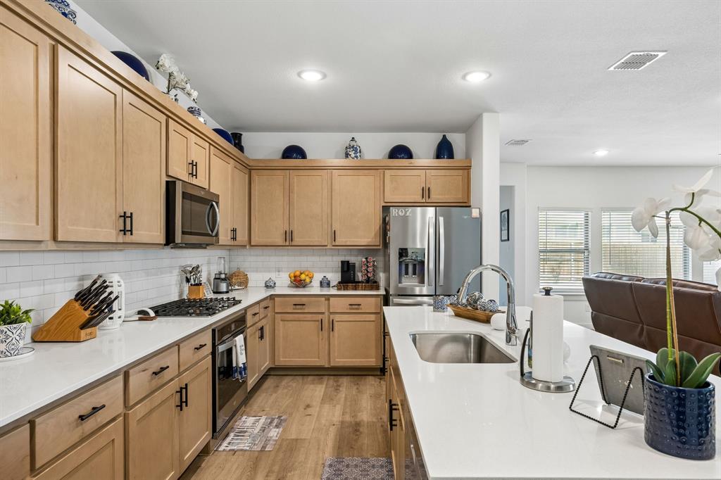 2404 Ponca Dr, Fort Worth, TX 76179 photo
