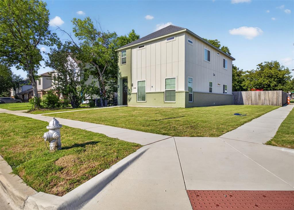 2945 Gordon Ave, Fort Worth, TX 76110 photo
