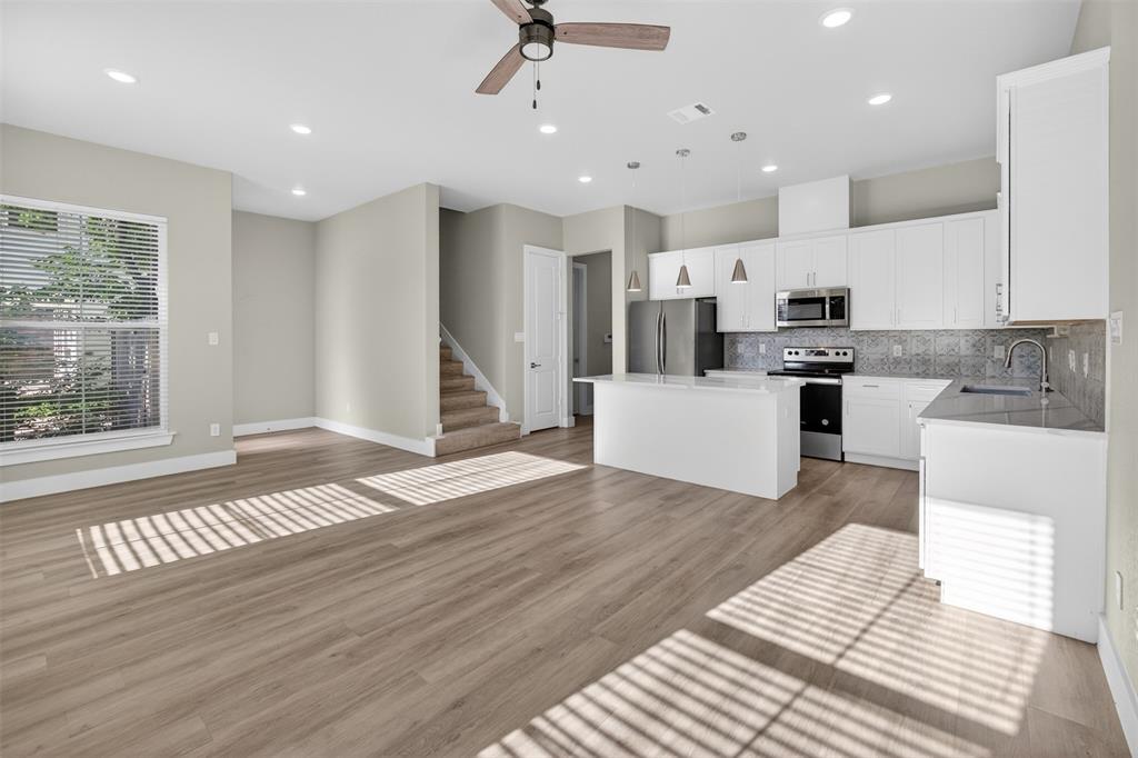 2945 Gordon Ave, Fort Worth, TX 76110 photo