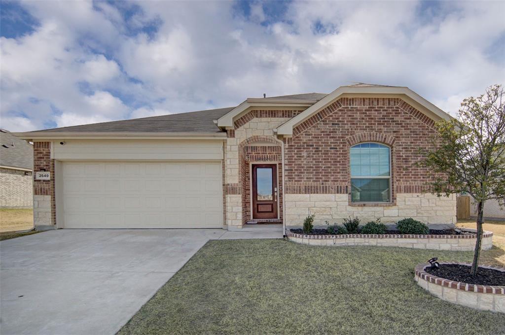 2549 Goodrich Rd, Fort Worth, TX 76179