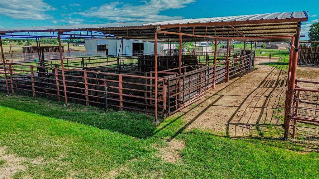 1216 Taylor Rd, Weatherford, TX 76087 photo