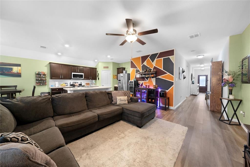 817 Spruce Ln, Princeton, TX 75407 photo