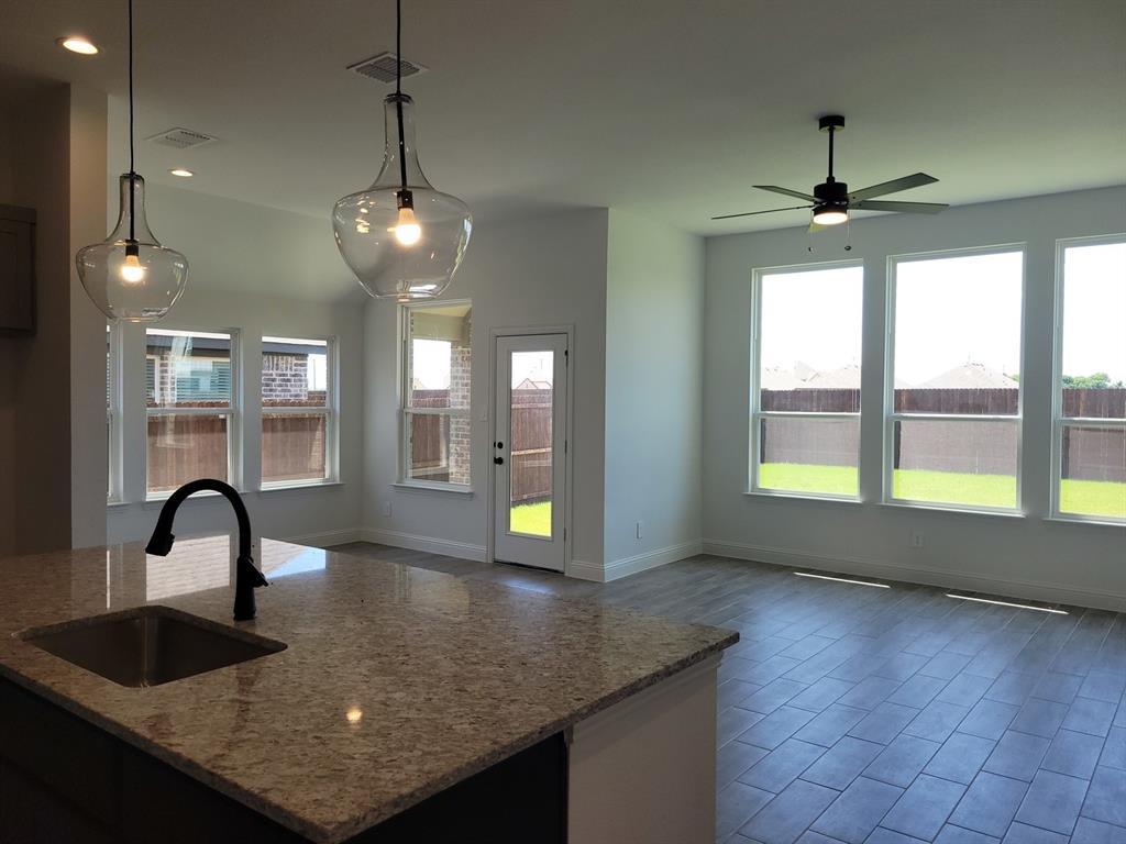 3004 Rembrandt Dr, Royse City, TX 75189 photo