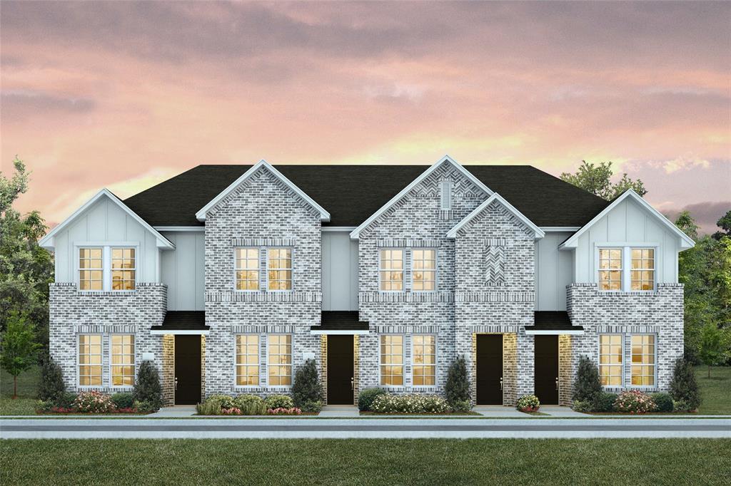 5302 Springlake Pkwy, Haltom City, TX 76117