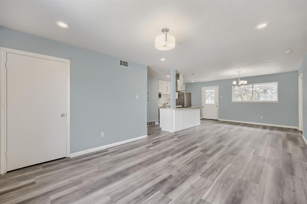 2706 Dewitt St, Irving, TX 75062 photo