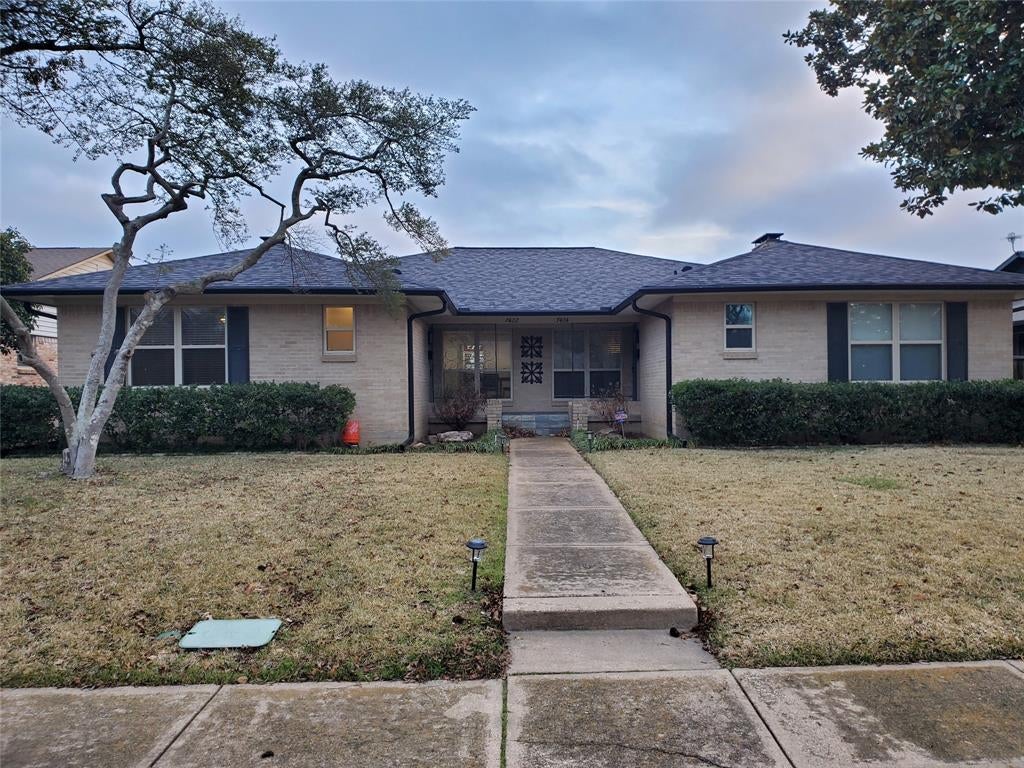 7422 7424 Walling Ln, Dallas, TX 75231