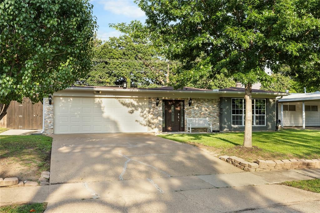 2010 William Brewster St, Irving, TX 75061 photo