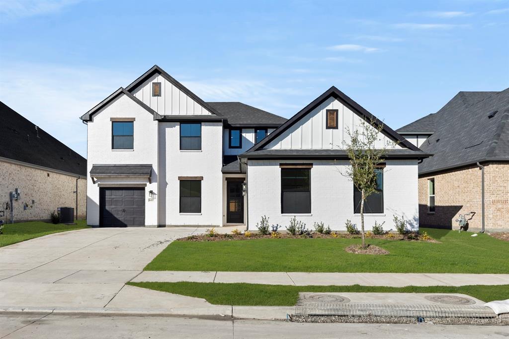 605 Bunchberry St, Fort Worth, TX 76247