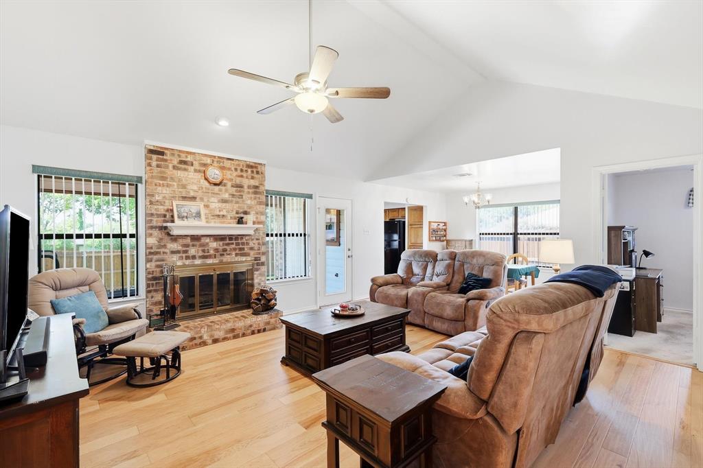 329 Pepperwood St, Coppell, TX 75019 photo