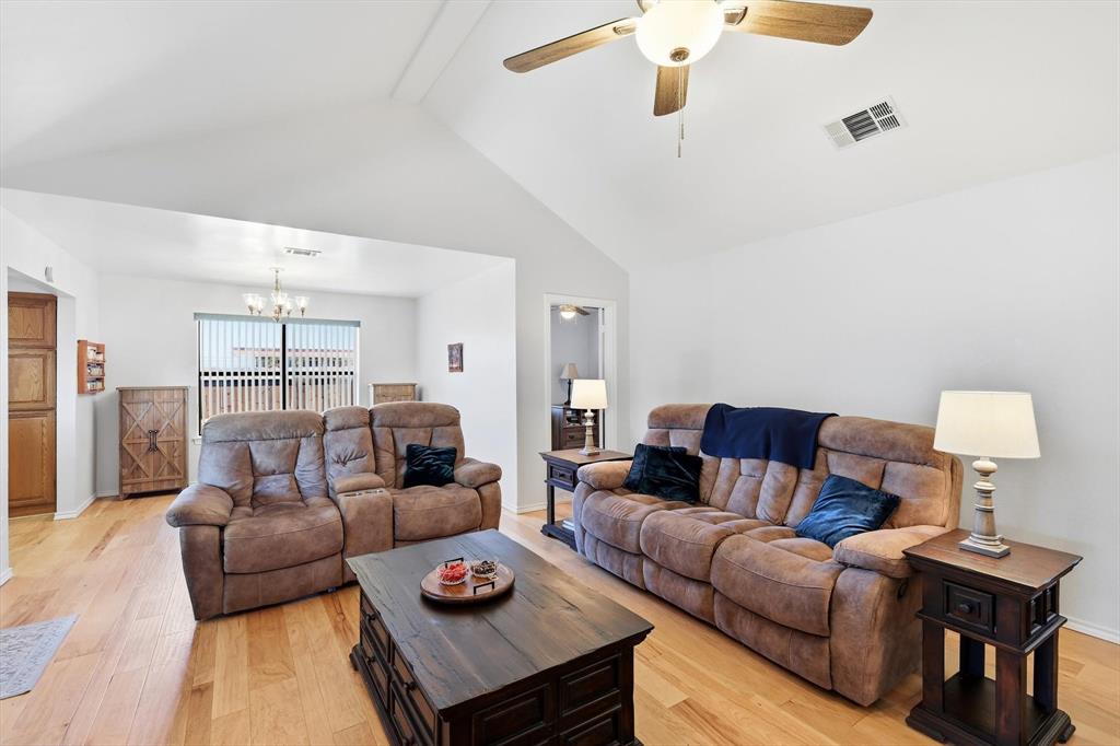 329 Pepperwood St, Coppell, TX 75019 photo