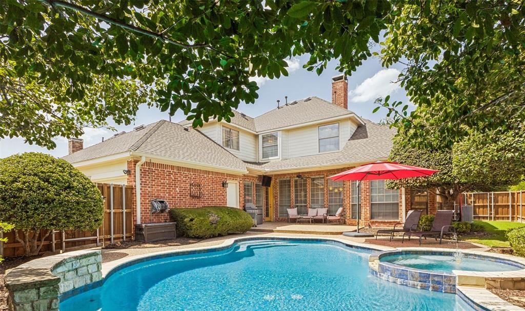 1227 Comanche Dr, Allen, TX 75013