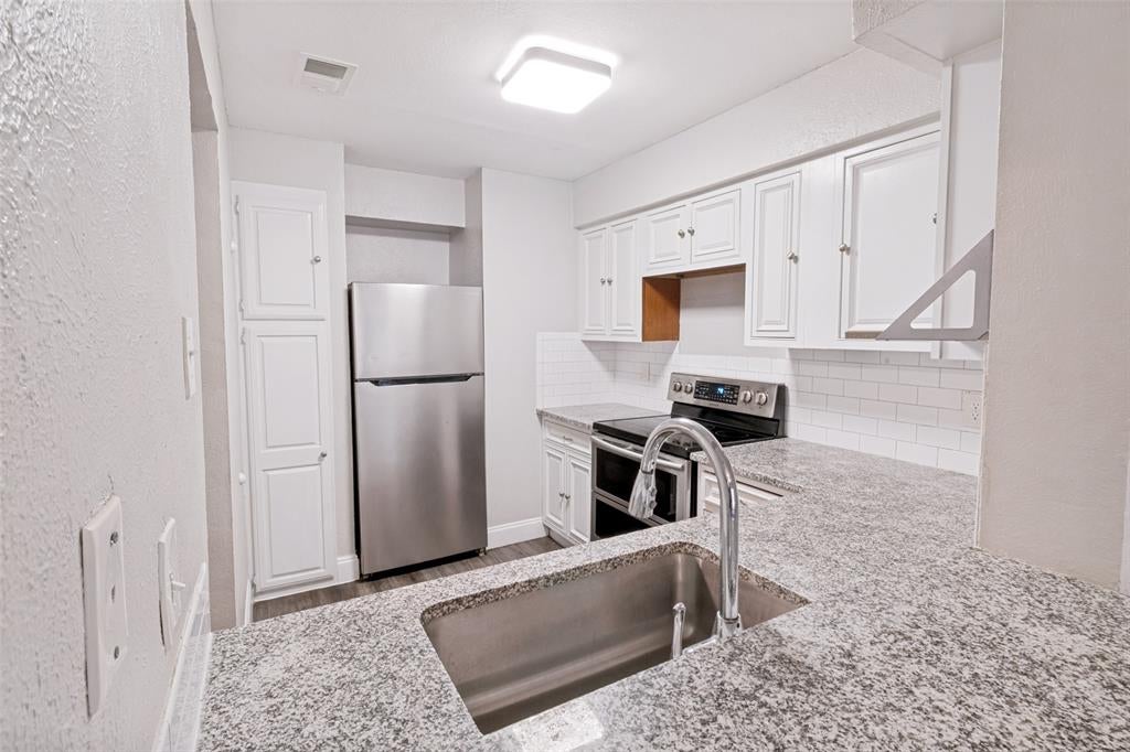 5840 Spring Valley Rd #803, Dallas, TX 75254 photo