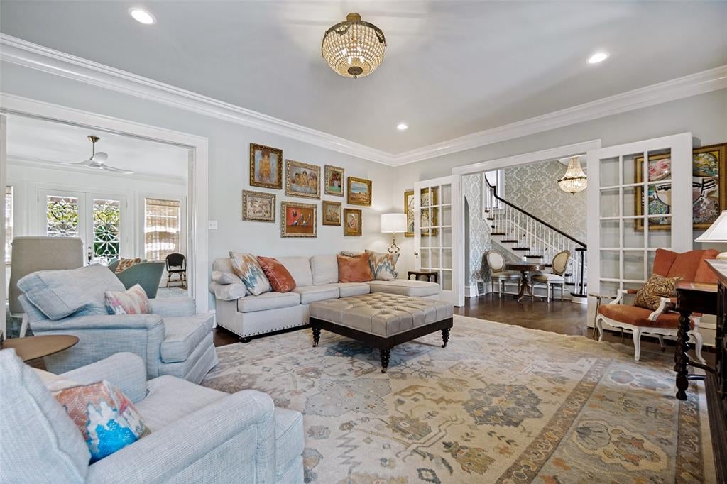5610 Gaston Ave, Dallas, TX 75214 photo