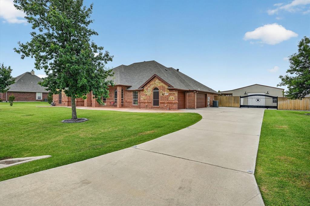 7915 Stone Ridge Dr, Northlake, TX 76247