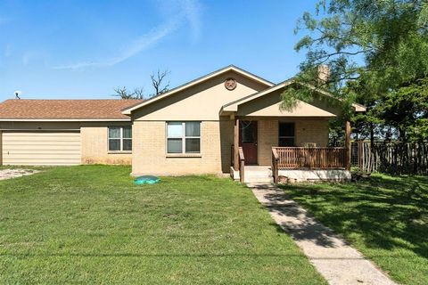 Farm in Clyde TX 11775 CR 242.jpg